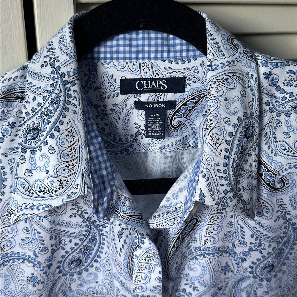 CHAPS LADIES LG Button down blouse in paisley